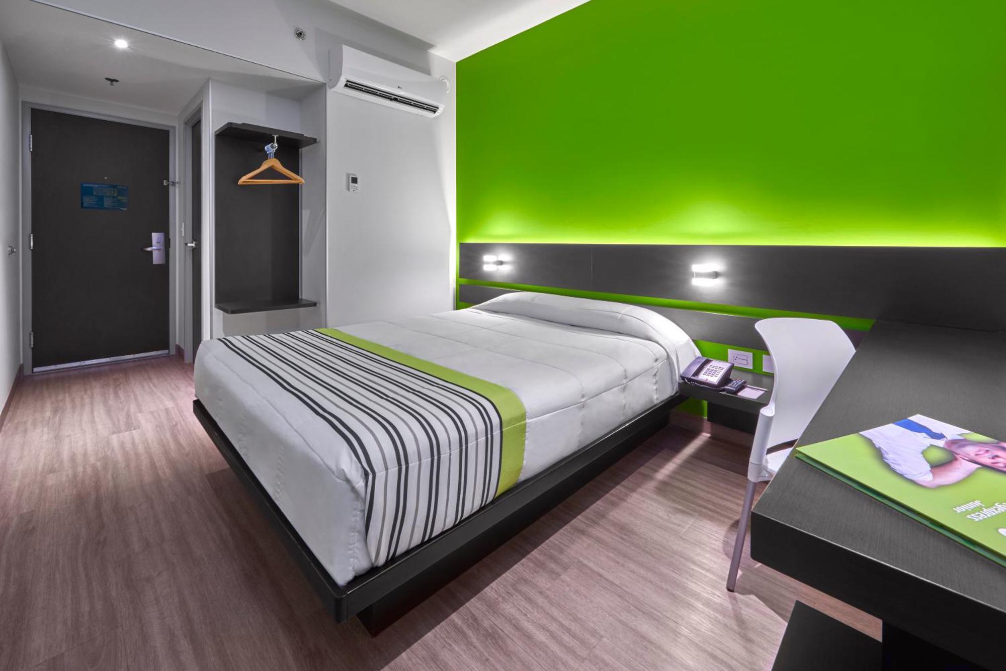 City Express Junior By Marriott Puebla Angelopolis エクステリア 写真