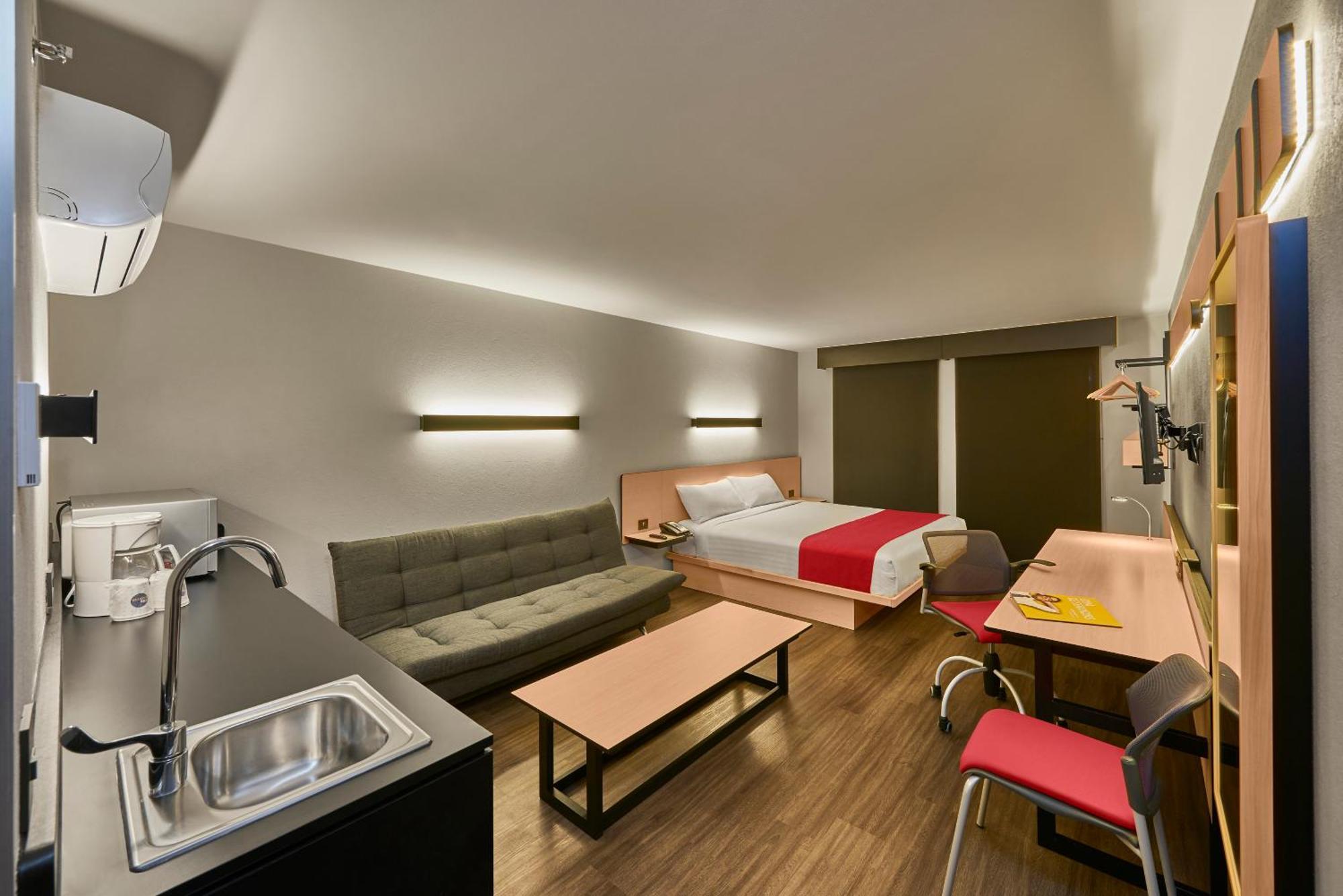 City Express Junior By Marriott Puebla Angelopolis エクステリア 写真