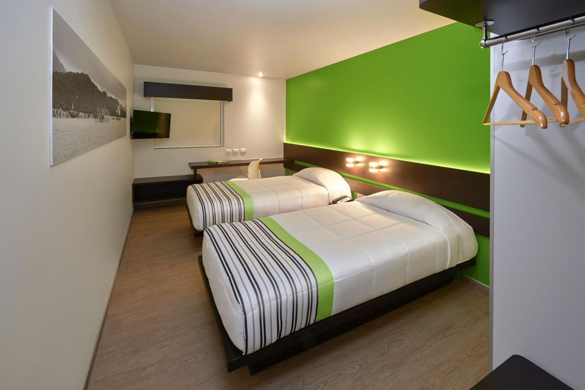 City Express Junior By Marriott Puebla Angelopolis エクステリア 写真